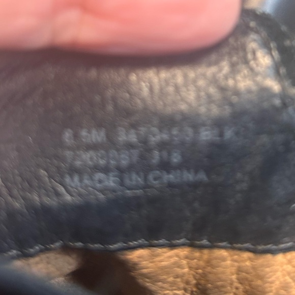 Frye Cameron soft leather zip back booties size 8.5 - Picture 12 of 12